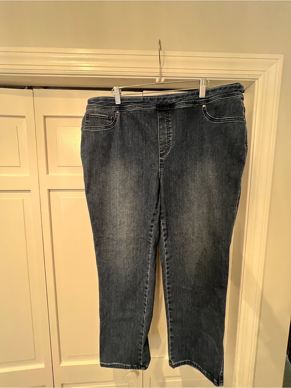 Chico's Dark Indigo Stretch Ankle Jeans